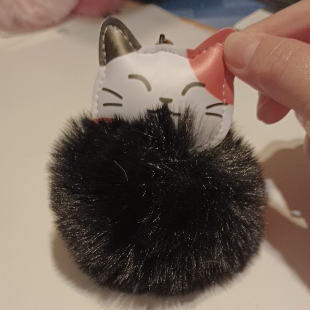 Kitty Furry Pompom Bag Charm
